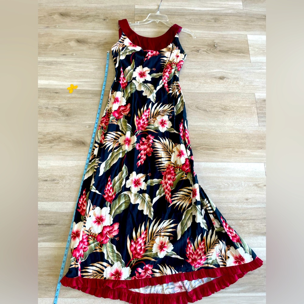 CC Fashions Made in Hawaii dress. Size 7 - 8